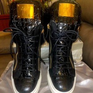 Giuseppe Zanotti black fur trim, croc-embossed leather sneaker